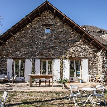 La Petite Auberge De Virginie Bédouès Exterior foto